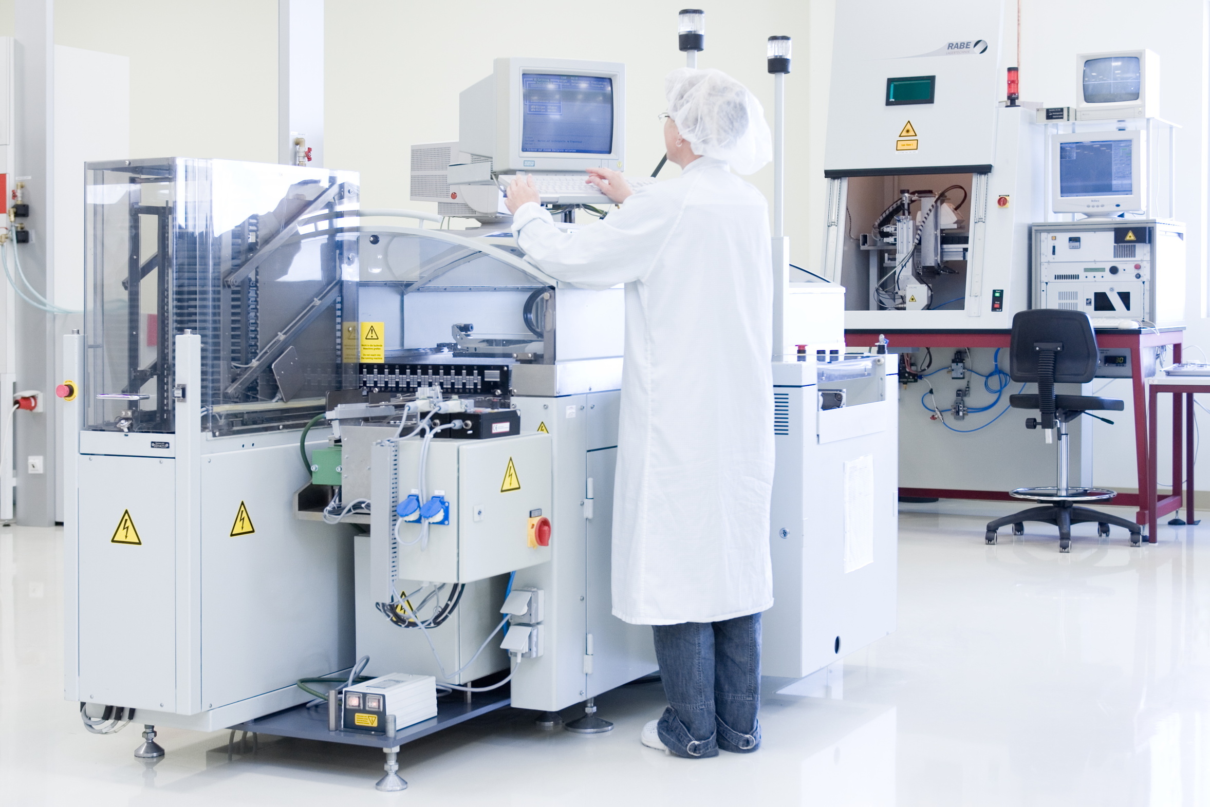 Manufacturing practices. GMP Международный стандарт. GMP фармацевтическая компания. GMP лекарства. GMP производство.